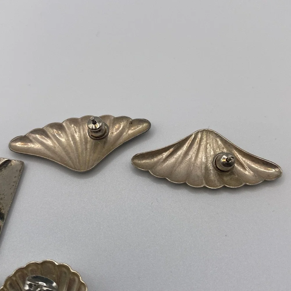 Vintage Silver Tone Earring Lot 3 Pairs Pierced Studs Shell Fan Art Deco Square‎